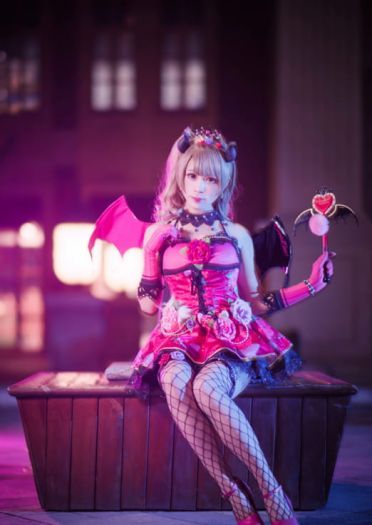 小恶魔觉醒南小鸟COS 准备好被吃掉了吗？