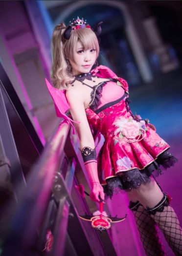 小恶魔觉醒南小鸟COS 准备好被吃掉了吗？