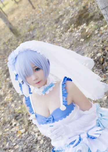 Re：从零开始的异界生活 花嫁蕾姆 cosplay