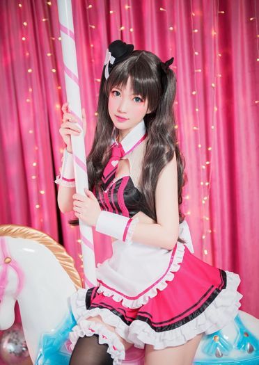 街头巧克力女仆 远坂凛cos