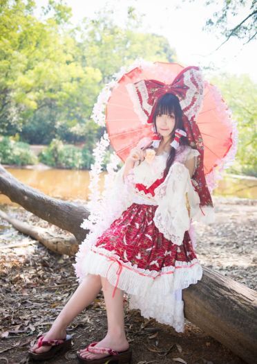 东方project 博丽灵梦 cosplay(1)