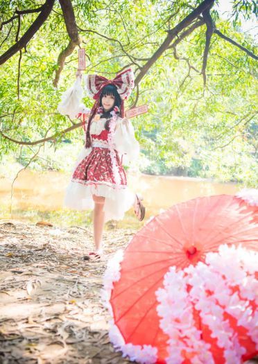 东方project 博丽灵梦 cosplay(1)