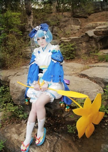 阴阳师萤草丹枫秋意