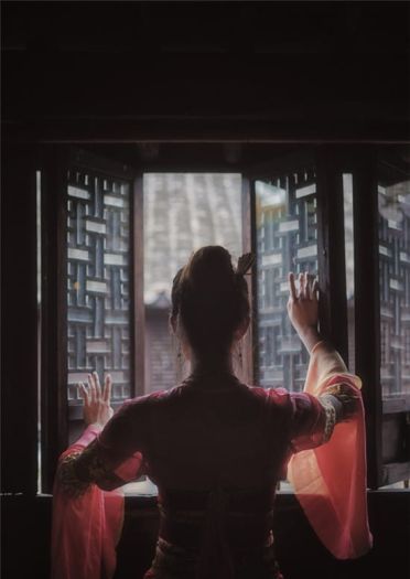 【俗世·生·上】轻罗·七秀成女