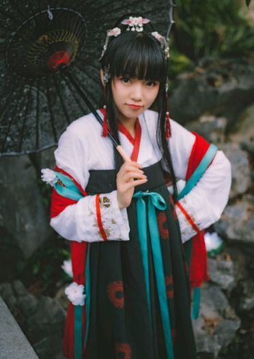 剑网三COS—山河人间(1)