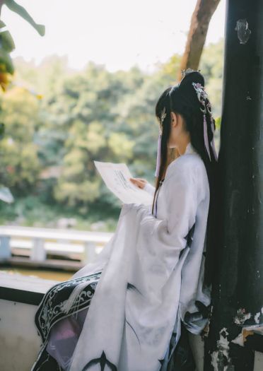 剑网三COS—山河人间(1)