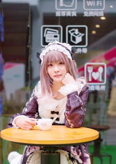 洛丽塔松林物语