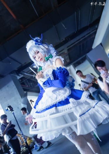 十六夜咲夜蓝宝石礼服COS