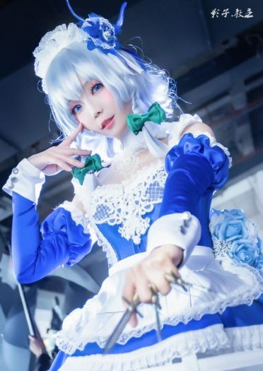 十六夜咲夜蓝宝石礼服COS