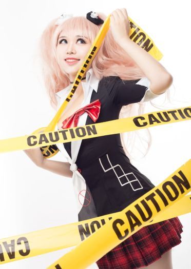 弹丸论破 绝对绝望的黑幕 江之岛盾子 COS