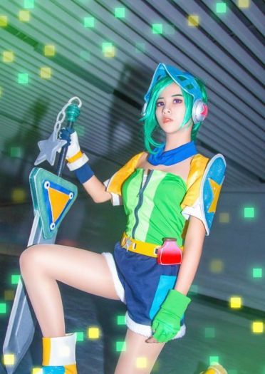 英雄联盟 放逐之刃·锐雯 电玩勇者COS