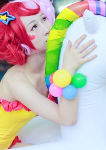 小乔缤纷独角兽cos