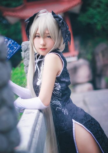 我可爱么？——穹妹黑旗袍