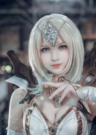 大元素使拉克丝（光）