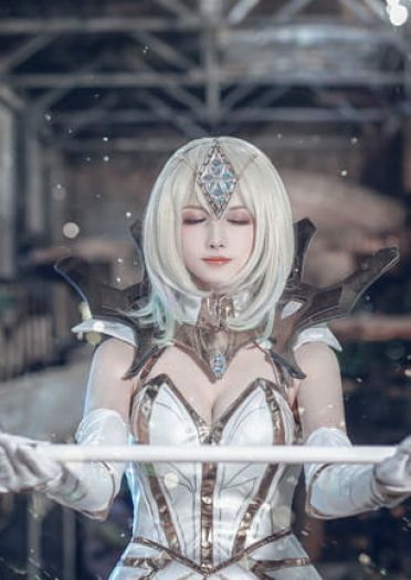 大元素使拉克丝（光）