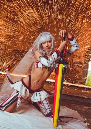 「我是战斗的存在，杀戮的机器。你要好好运用我」