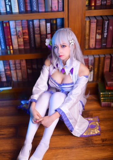 从零开始的异世界生活 艾米莉亚 COS