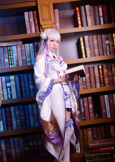 从零开始的异世界生活 艾米莉亚 COS