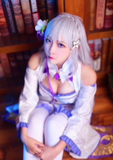 从零开始的异世界生活 艾米莉亚 COS