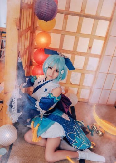 阴阳师莹草-丹枫秋意