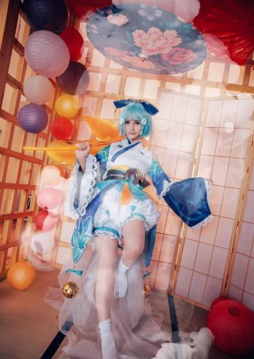 阴阳师莹草-丹枫秋意