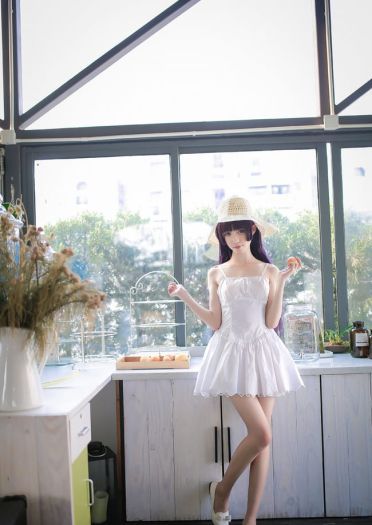 白猫-前辈、请和我约会