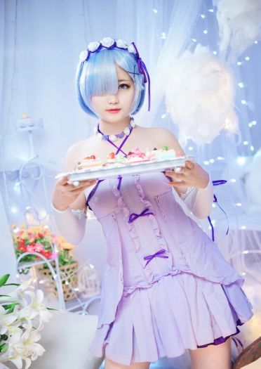Re:从零开始的异世界生活 睡衣蕾姆·艾米莉亚风 COS