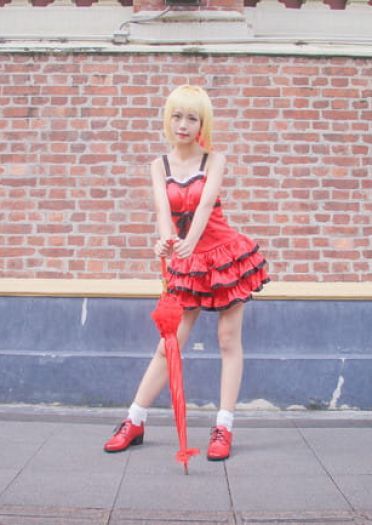 尼禄深红洋裙ver.