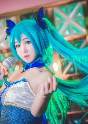 VOCALOID 随心所欲巫女·初音miku COS