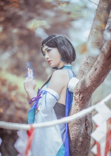 阴阳师 八百比丘尼·苍之雀羽 COS