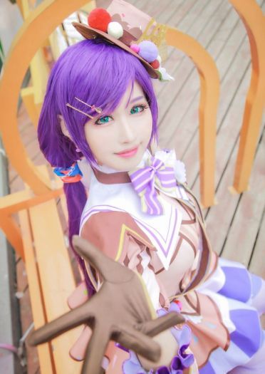 东条希 冰淇淋觉醒lovelive~好吃的冰淇淋再来一口~