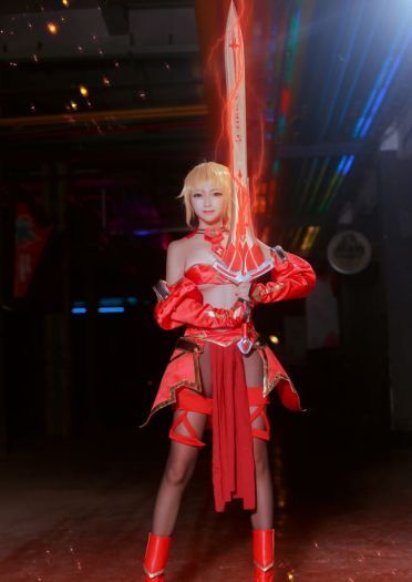 莫德雷德 战斗服