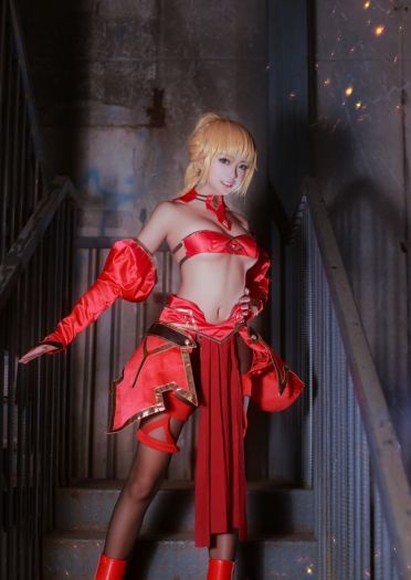 莫德雷德 战斗服