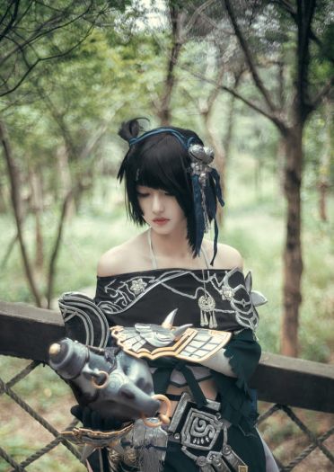 一只小丐妹的明月天涯