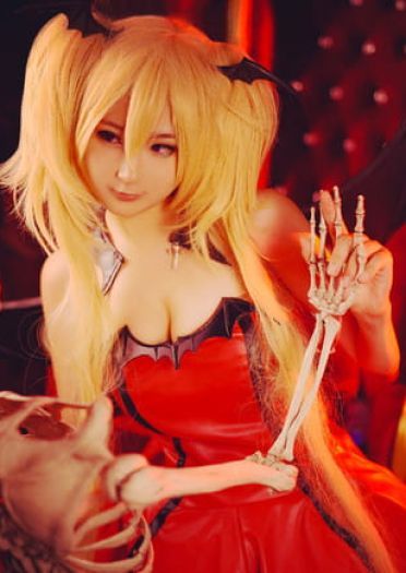 守护甜心 月咏歌呗恶魔变身cosplay