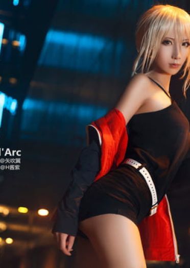 Fate/Grand Order 黑贞德&黑saber cosplay图片