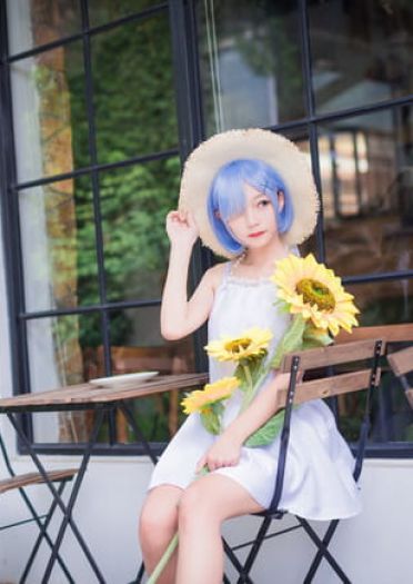 Re 从零开始的异界生活蕾姆白裙ver(1)