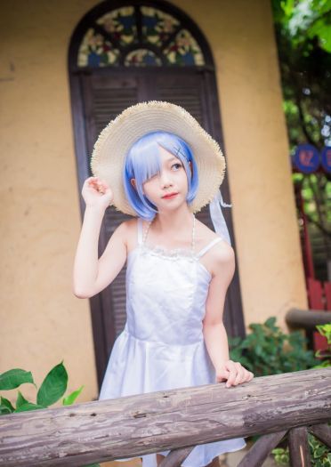 Re 从零开始的异界生活蕾姆白裙ver(1)