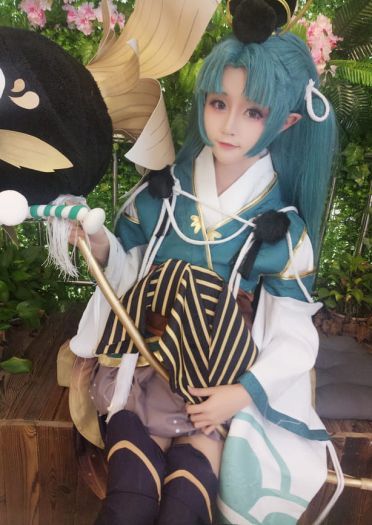 网易手游阴阳师 莹草 cosplay图片(1)