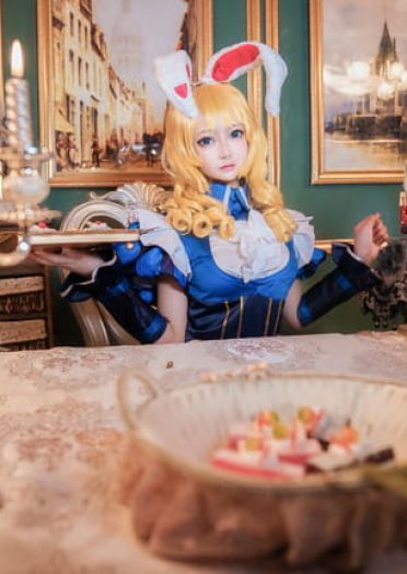 王者荣耀 妲己爱丽丝 cosplay图片(1)