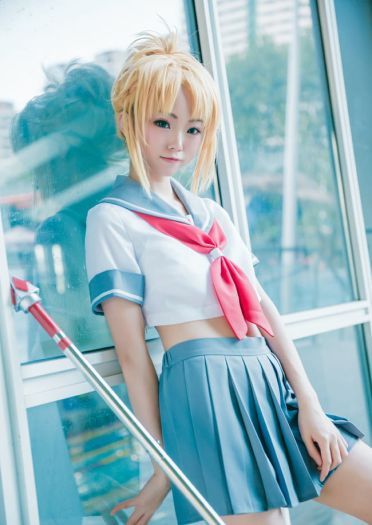 Fate/Grand Order 莫德雷德 cosplay图片(1)