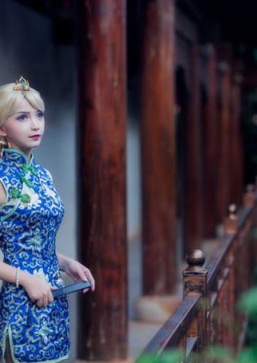 《冰雪奇缘》艾莎旗袍cosplay