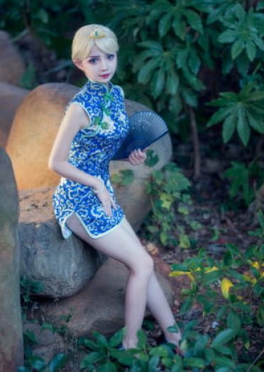 《冰雪奇缘》艾莎旗袍cosplay