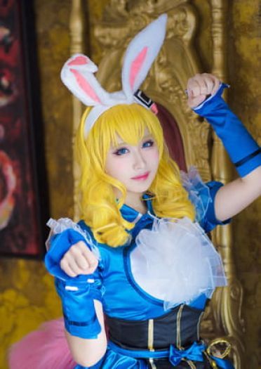 王者荣耀 妲己爱丽丝cosplay图片(1)