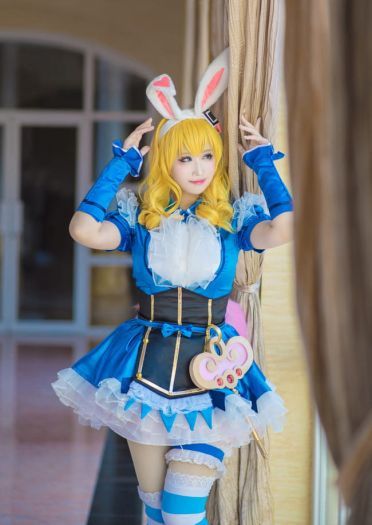 王者荣耀 妲己爱丽丝cosplay图片(1)