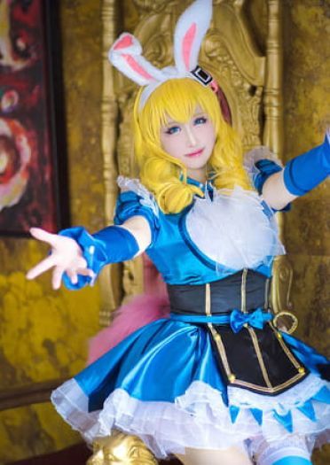 王者荣耀 妲己爱丽丝cosplay图片(1)