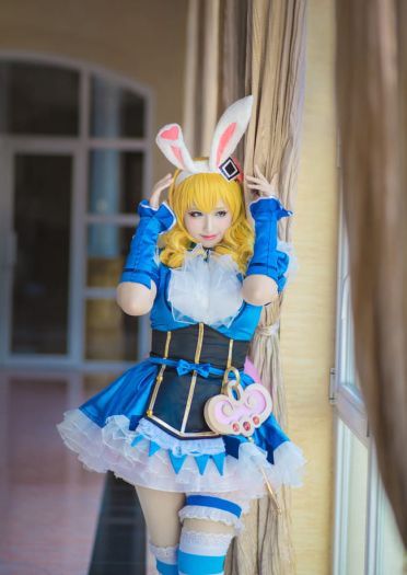 王者荣耀 妲己爱丽丝cosplay图片(1)