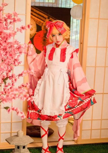 蔷薇少女 雏莓 cosplay图片(1)