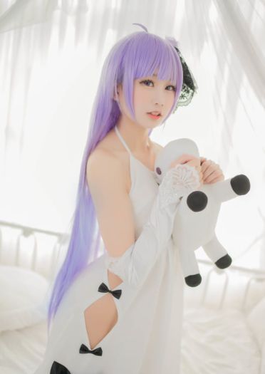 碧蓝航线-独角兽号轻型航母cosplay