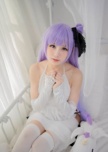 碧蓝航线-独角兽号轻型航母cosplay